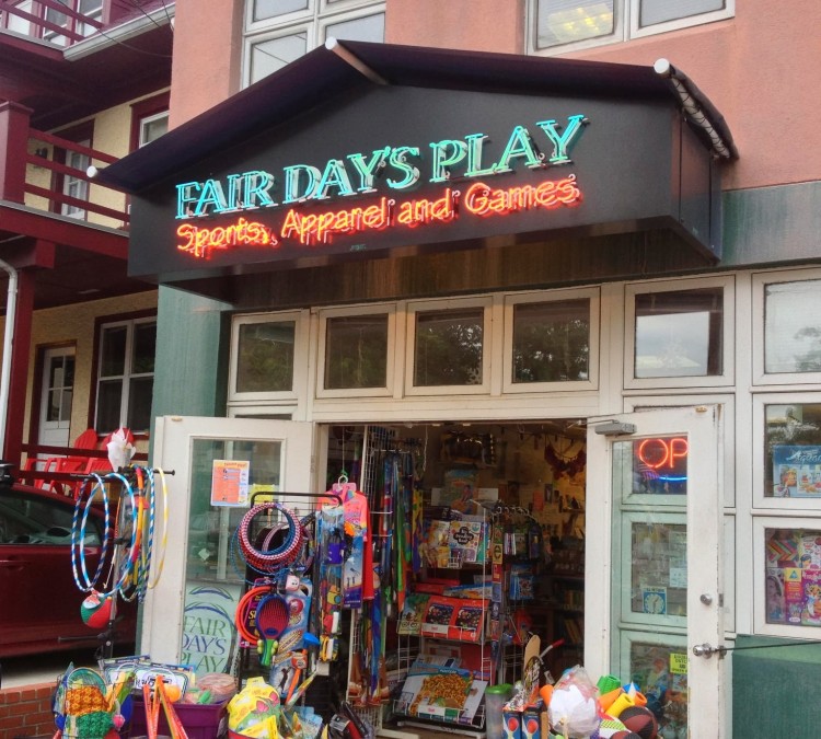 fair-days-play-photo